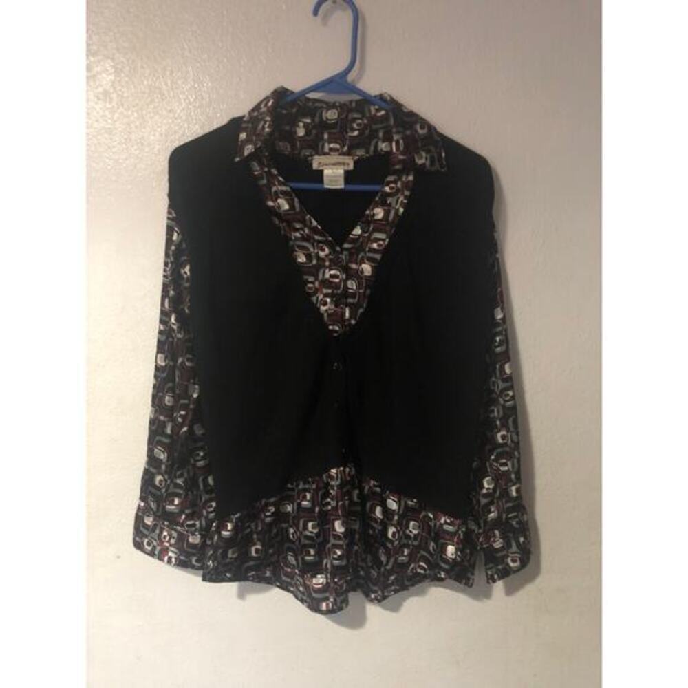 Women’s blouse long sleeve size m